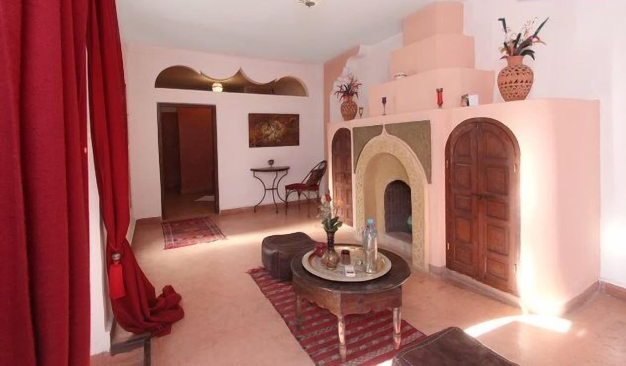 Sidi Ayoub Riad 4*